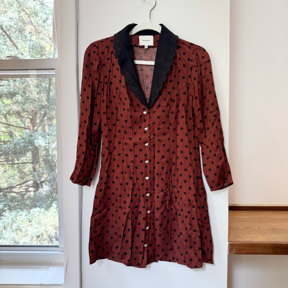 Reformation Galene Dress Mini Short Pearl Heart Sleeve Fig Jam Dot 2 - Picture 5 of 12